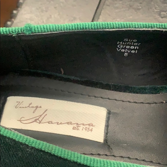NWT Vintage Havana Sue Hunter Green Velvet flats - Picture 16 of 16